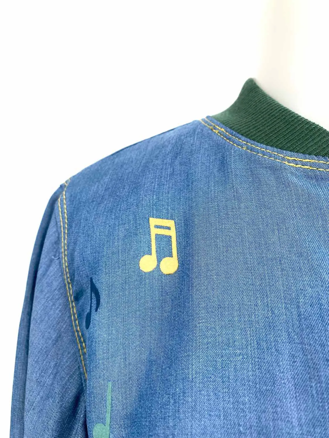 Disney Women's Blue Bomber Tencel Embroidered Size S Jacket