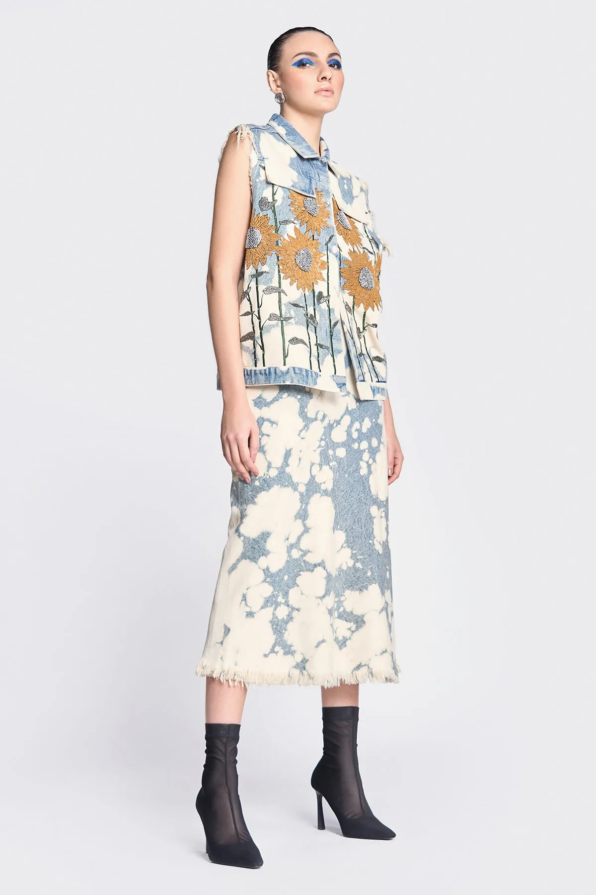 Pencil Skirt of (Sunflower Vest)