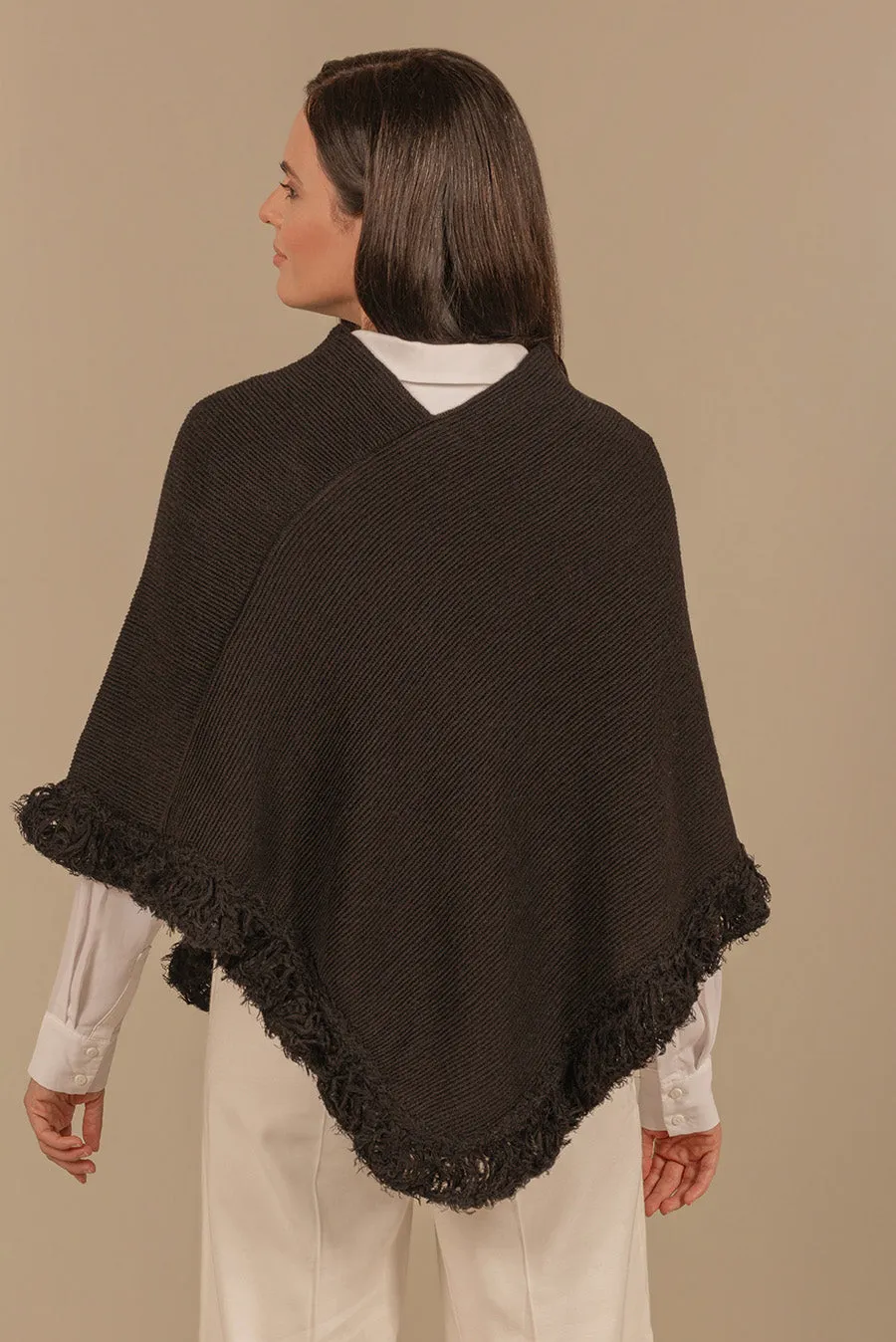 Ufficio Poncho Baby Alpaca Color Black